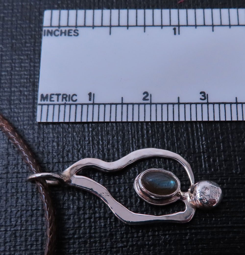 Labradorite Silver Pendant