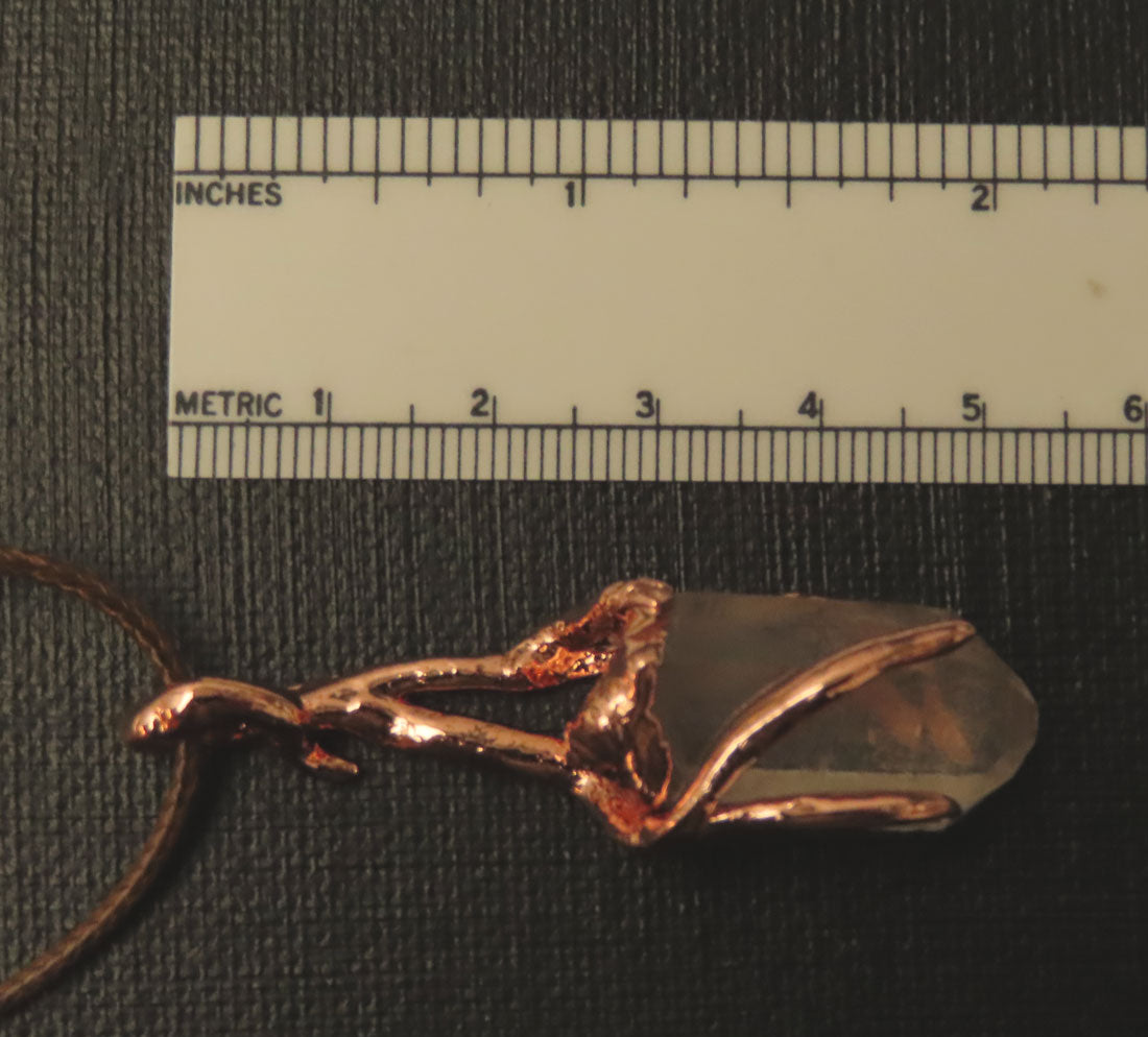 Quartz & Roots Pendant