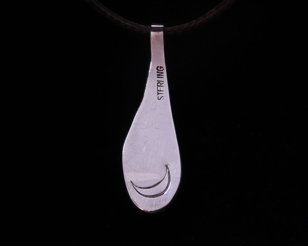 Star Sapphire in Silver Setting with Flame Design